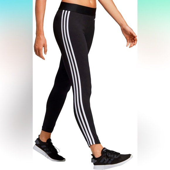 Pre-loved adidas Women's Essentials 3-Stripes Leggings Loungewear - Picture 1 of 2